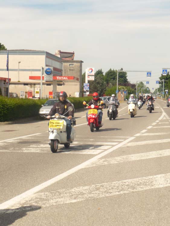 P1080506