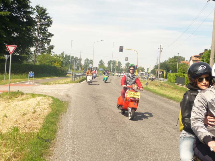 P1080525